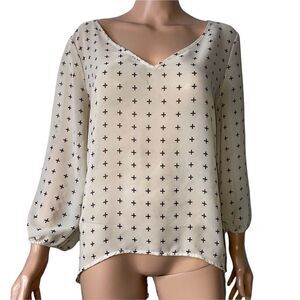 💋Bundle 4 items for $20. Add items💋 to a bundle